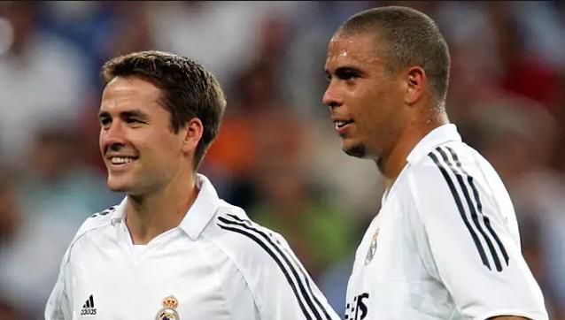 表现得令人 表现得令人